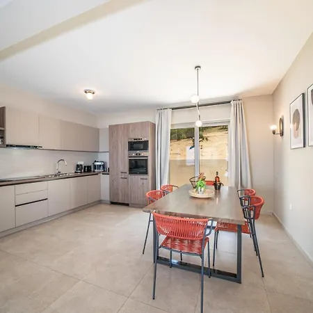 Katoikia Dio By Villa