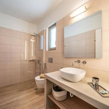 Katoikia Dio By فيلة